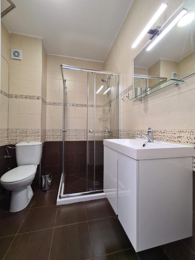Aparthotel Happy Primorsko Bagian luar foto